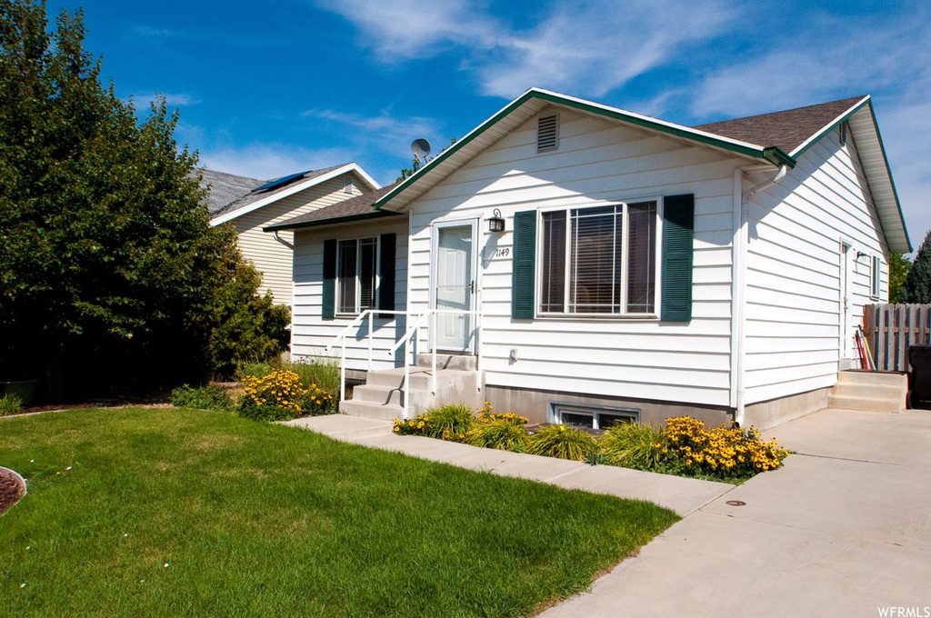 1149 Tule Dr, Hyrum, UT 84319