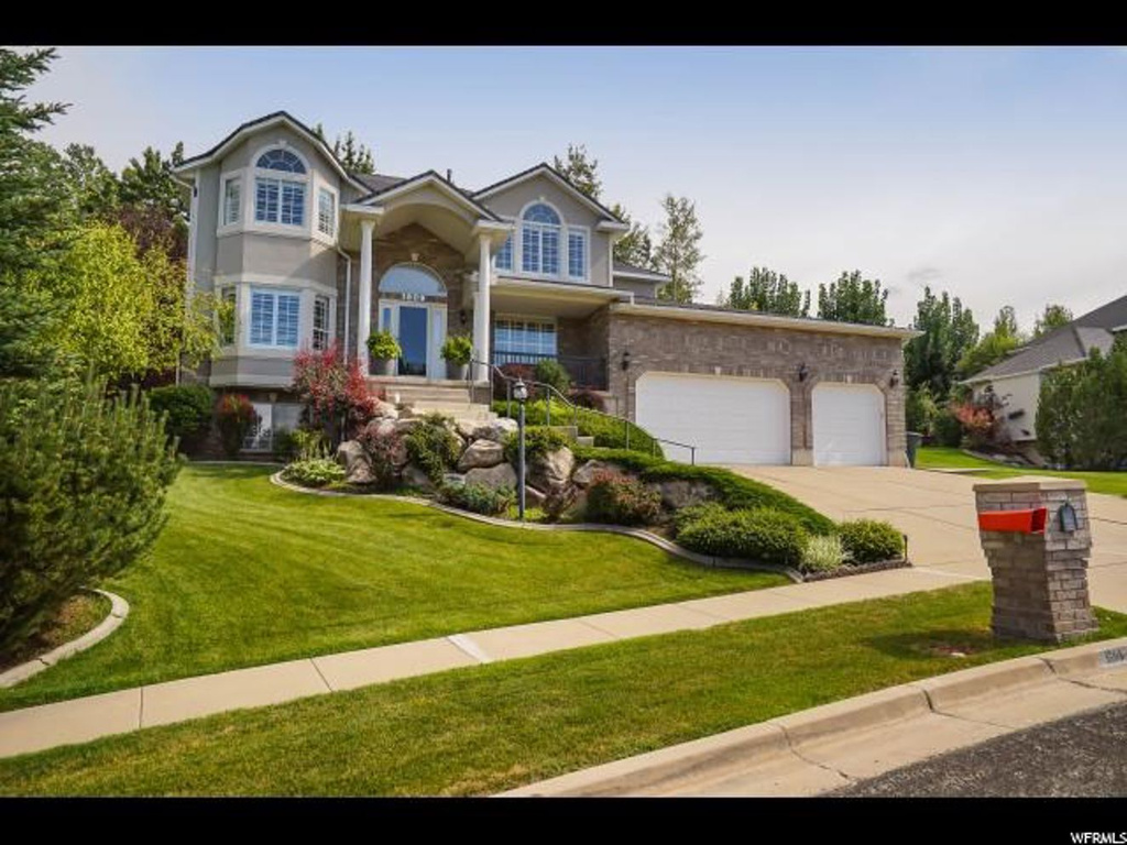 1809 Mohawk Ln, Ogden, UT 84403