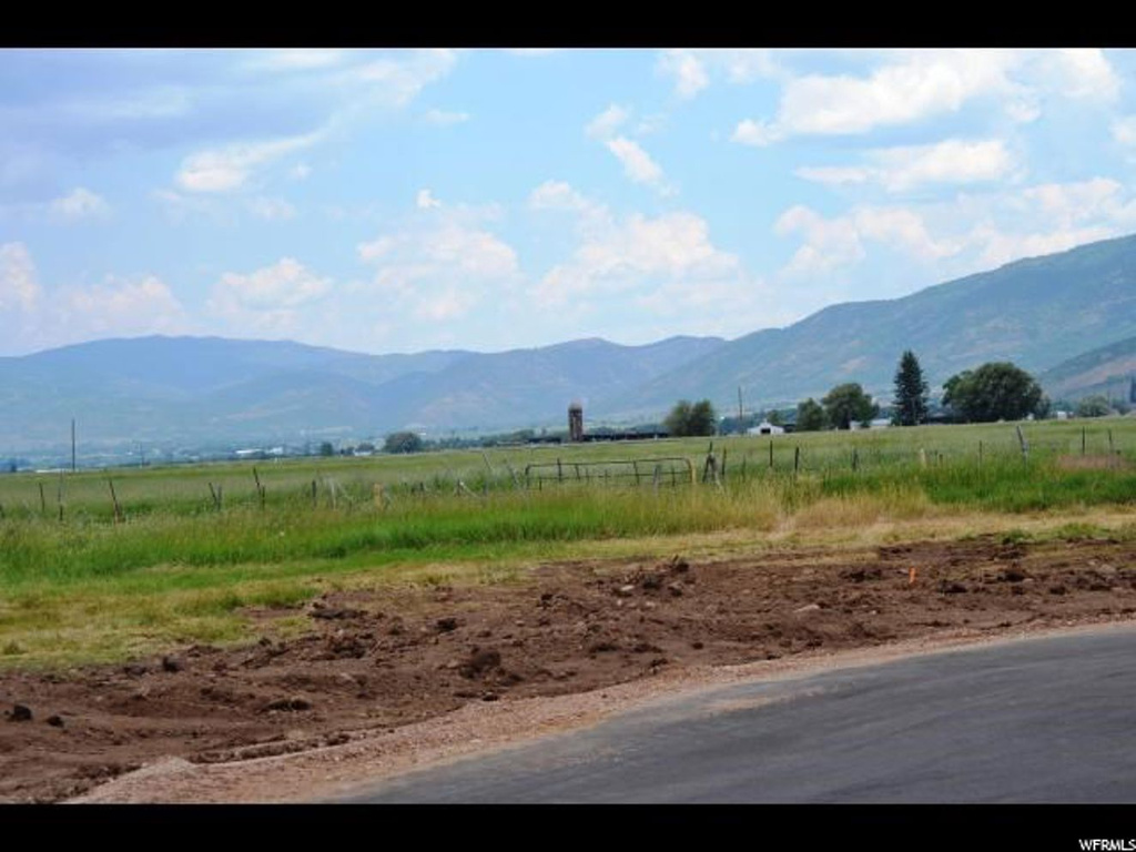 1501 S Uinta View Cir W, Francis, UT 84036