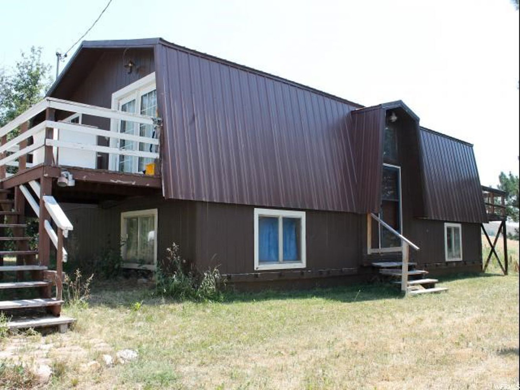 711 W Mcnabb Rd, Inkom, ID 83245