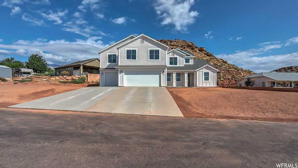 55 E Roundy Mountain Rd N, Leeds, UT 84746