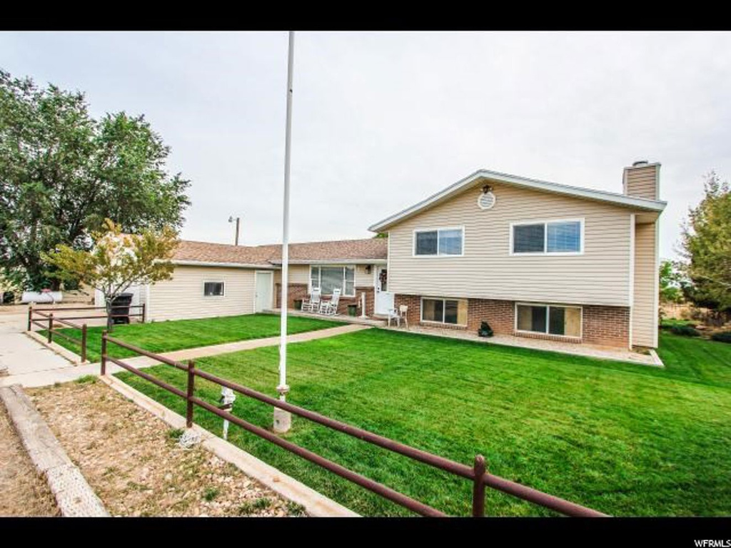 18 E 2840 N, Roosevelt, UT 84066