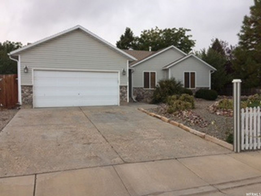 694 S 1900 W, Vernal, UT 84078