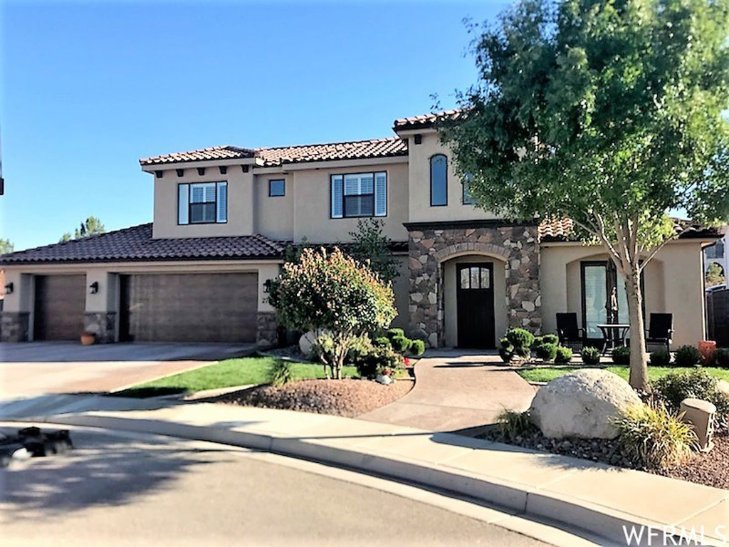 2766 S 2320 E. Cir E, St. George, UT 84790