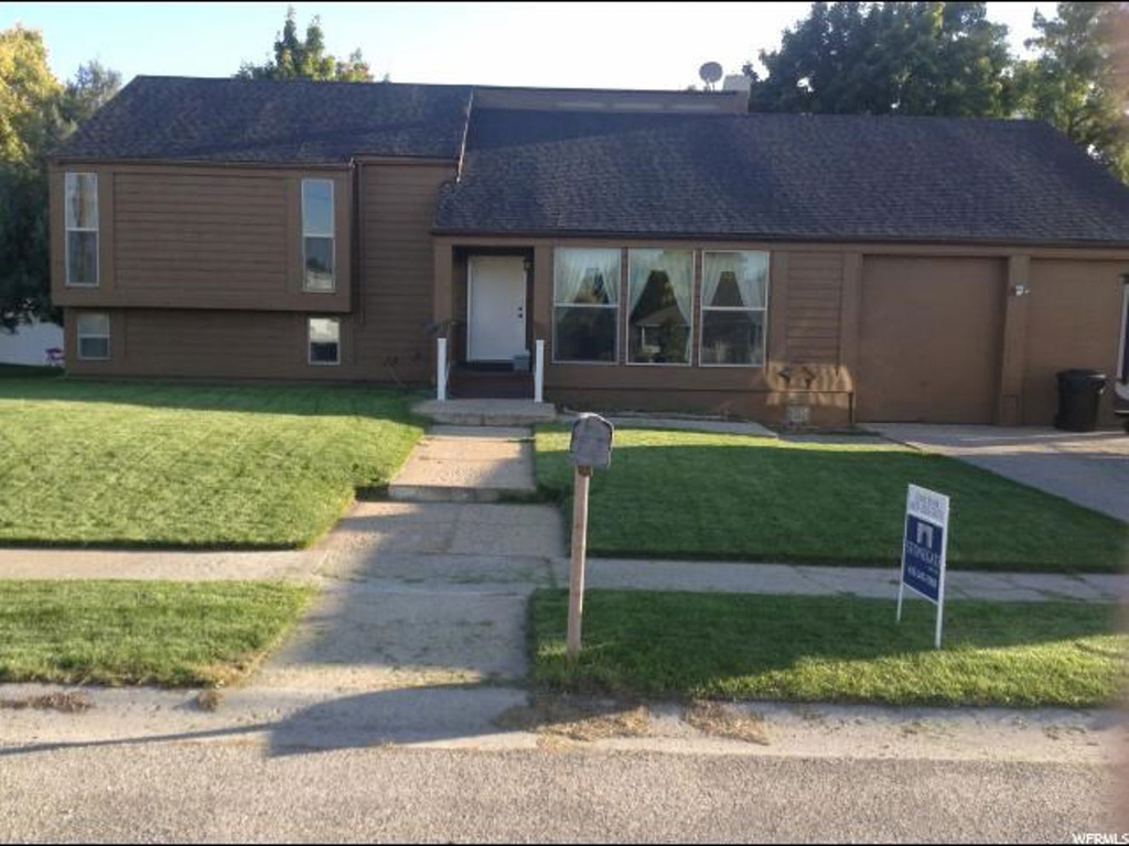 520 E 300 S, Hyrum, UT 84319