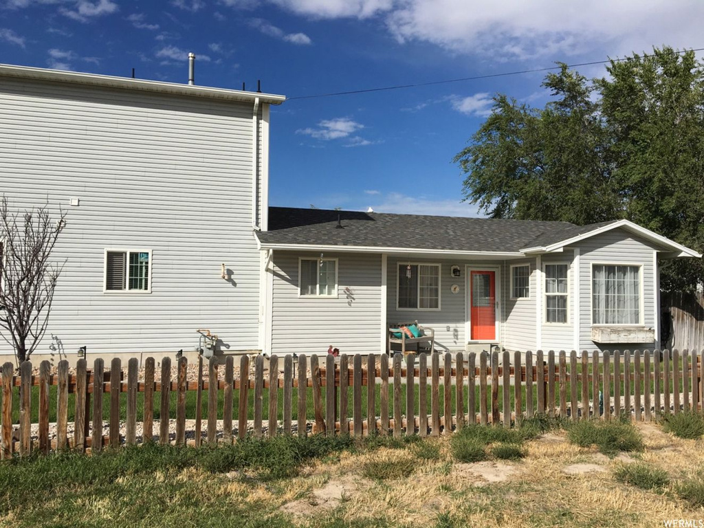 699 E. Main St E, Grantsville, UT 84029