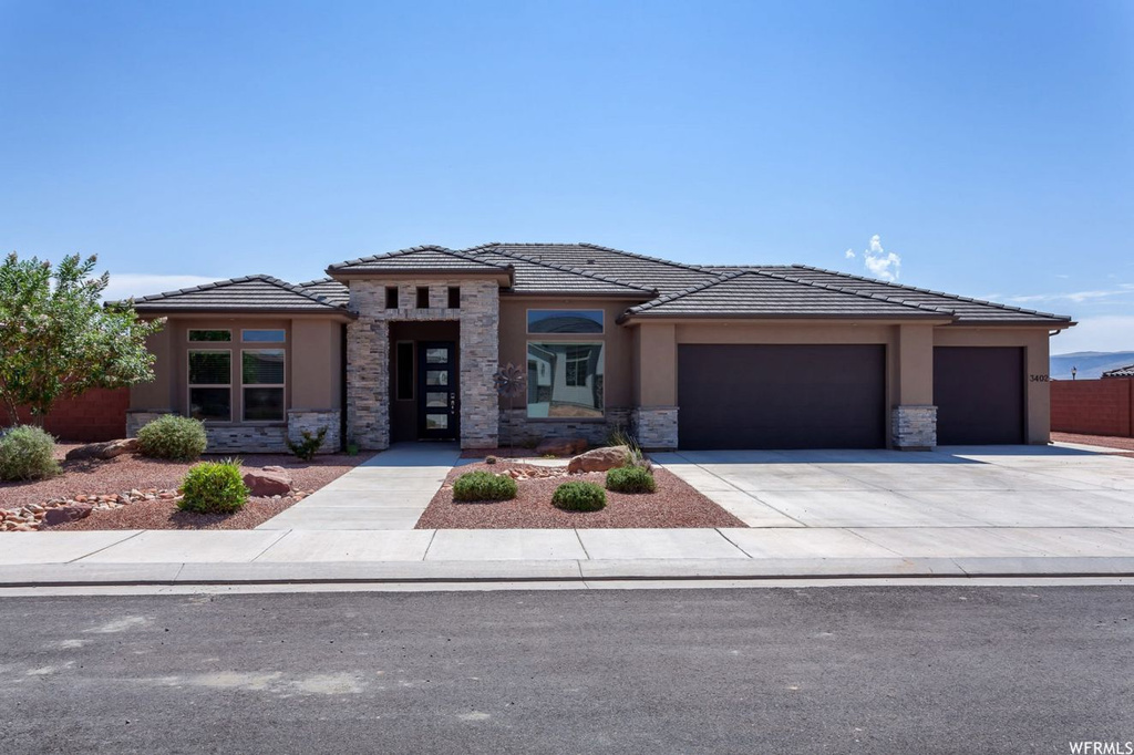 3402 E Chimney Rock Dr, St. George, UT 84790