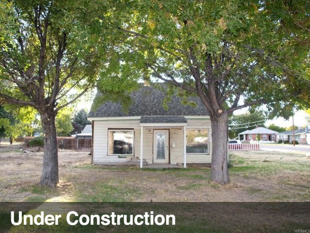 104 S 100 E, Salina, UT 84654