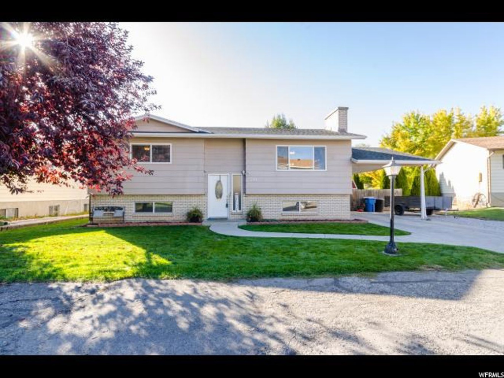 20 Hollyhock Ln, Logan, UT 84321
