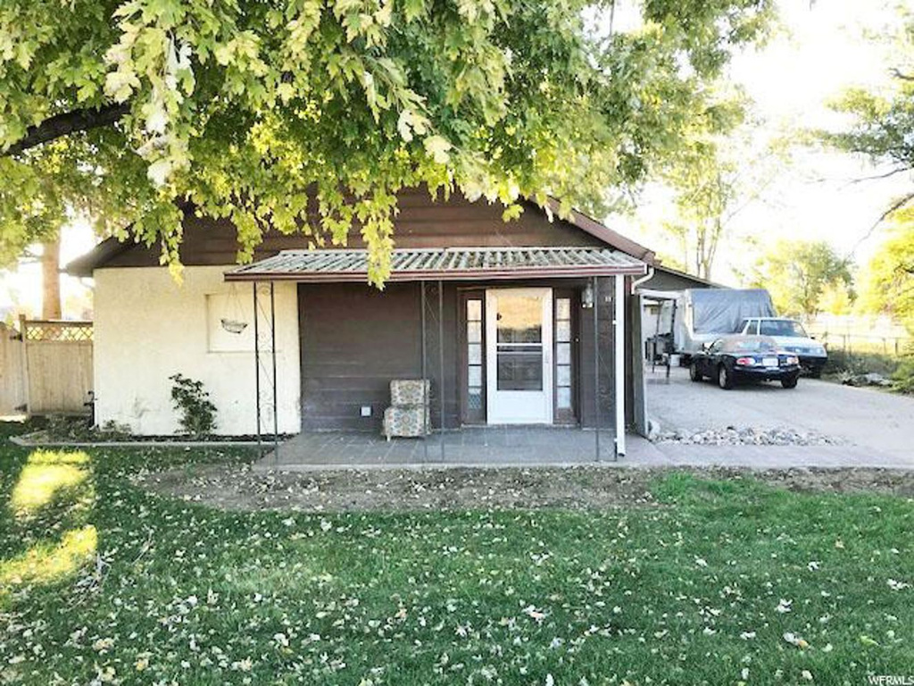 1193 N 2000 W, Clinton, UT 84015