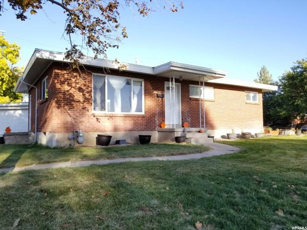 241 S 375 E, Clearfield, UT 84015