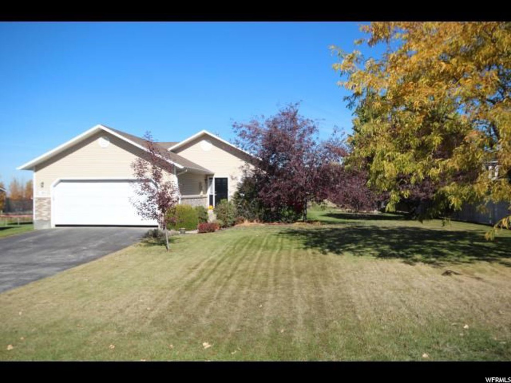 195 E 300 N, Millville, UT 84326