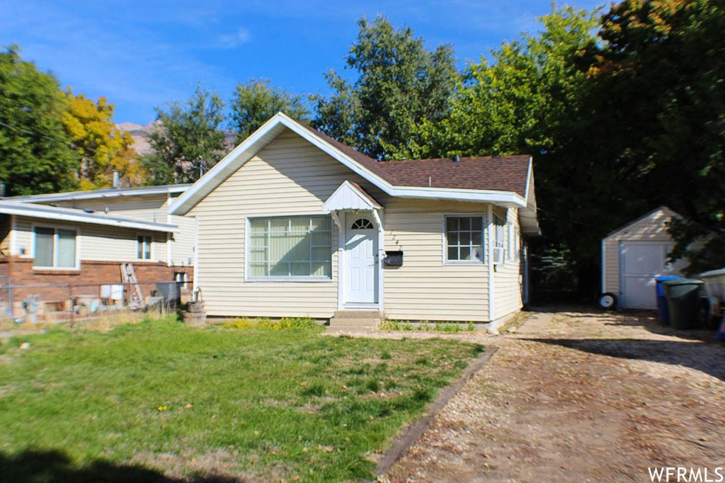 1242 S Liberty Ave E, Ogden, UT 84404