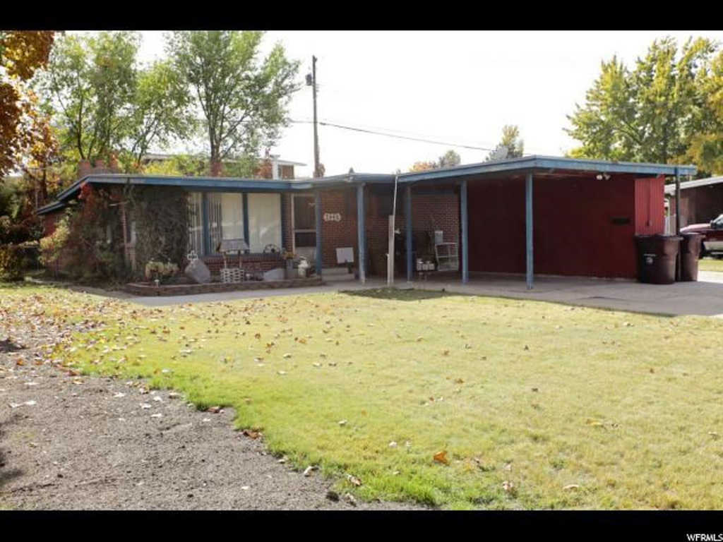 2445 W 4975 S, Roy, UT 84067