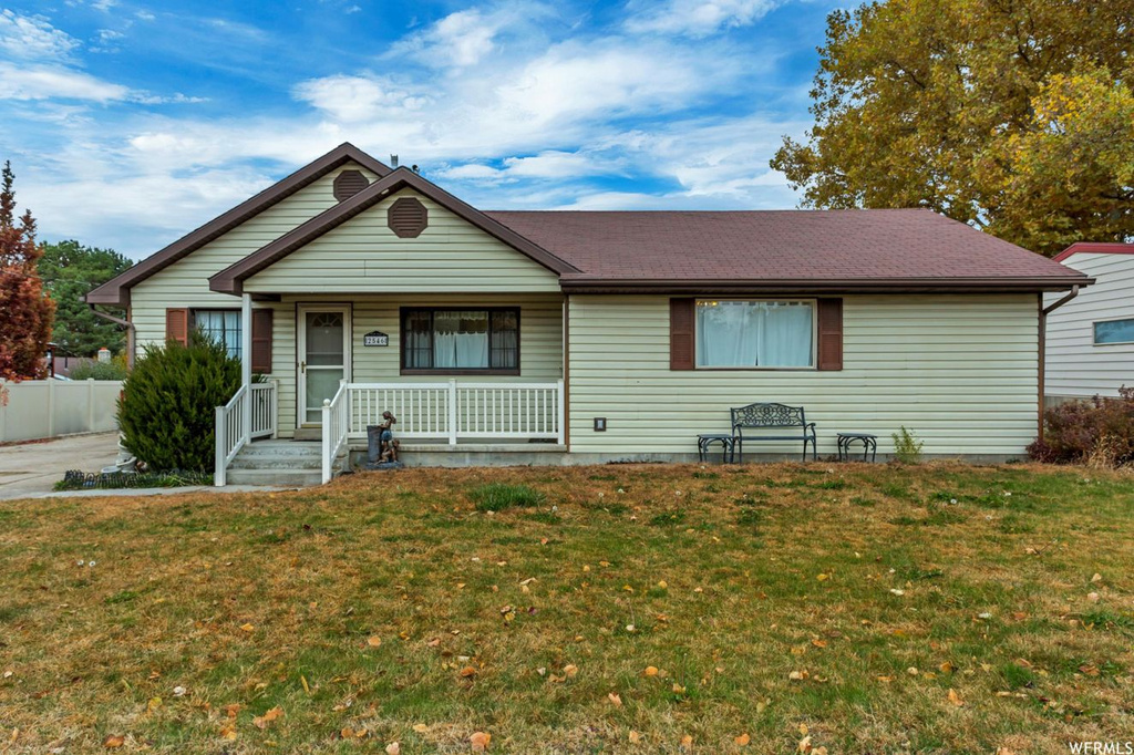 2546 W 6000 S, Roy, UT 84067