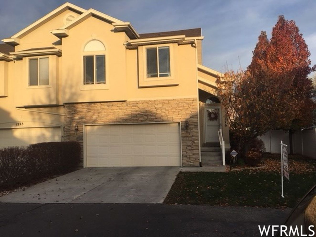 1376 E Old Maple Ct S, Murray, UT 84117
