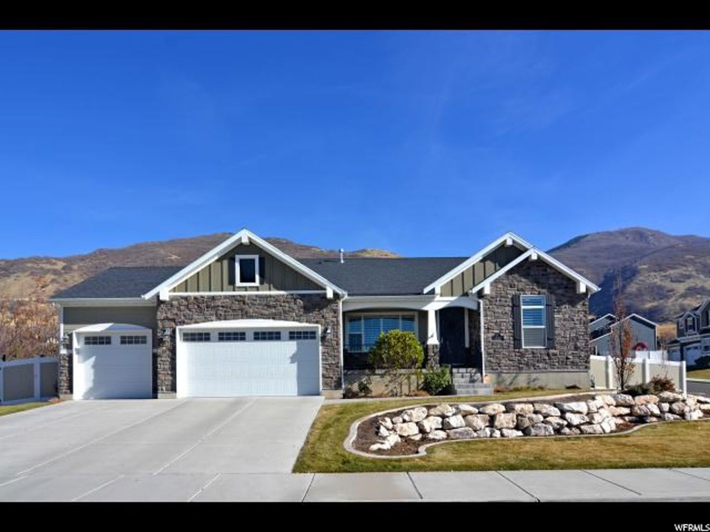 73 S Elberta Way E, Fruit Heights, UT 84037