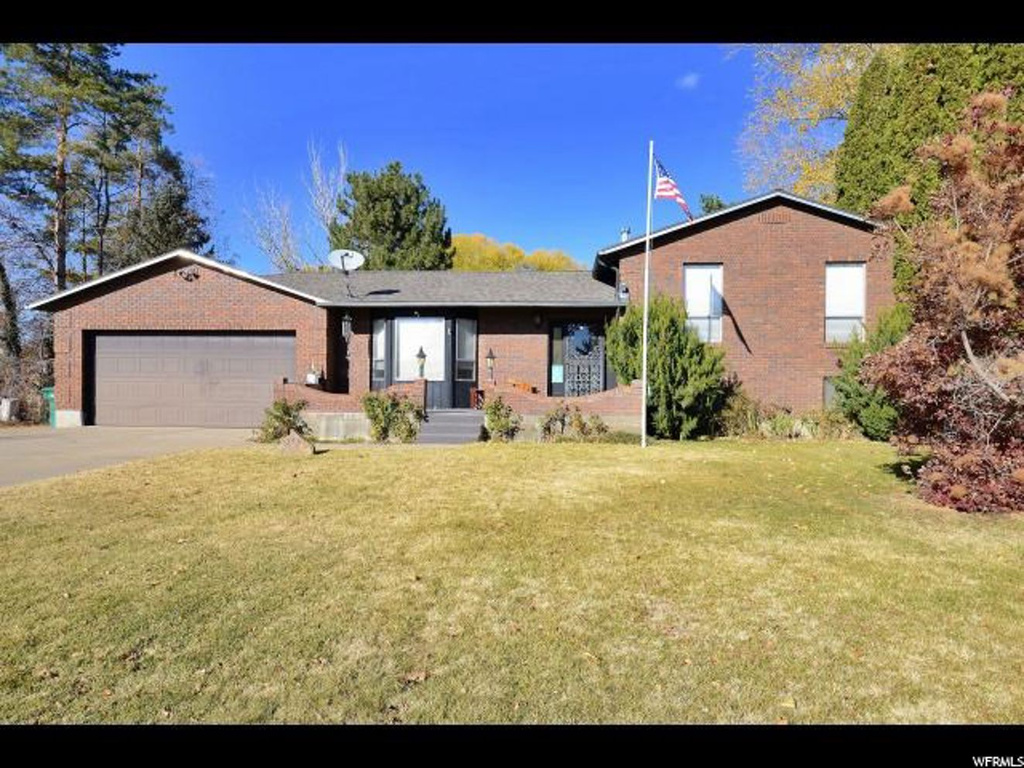 3810 W 5850 S, Roy, UT 84067