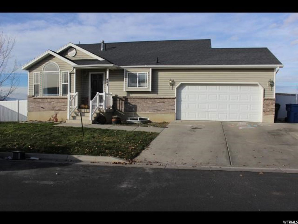 463 Red Oak Dr, North Logan, UT 84341