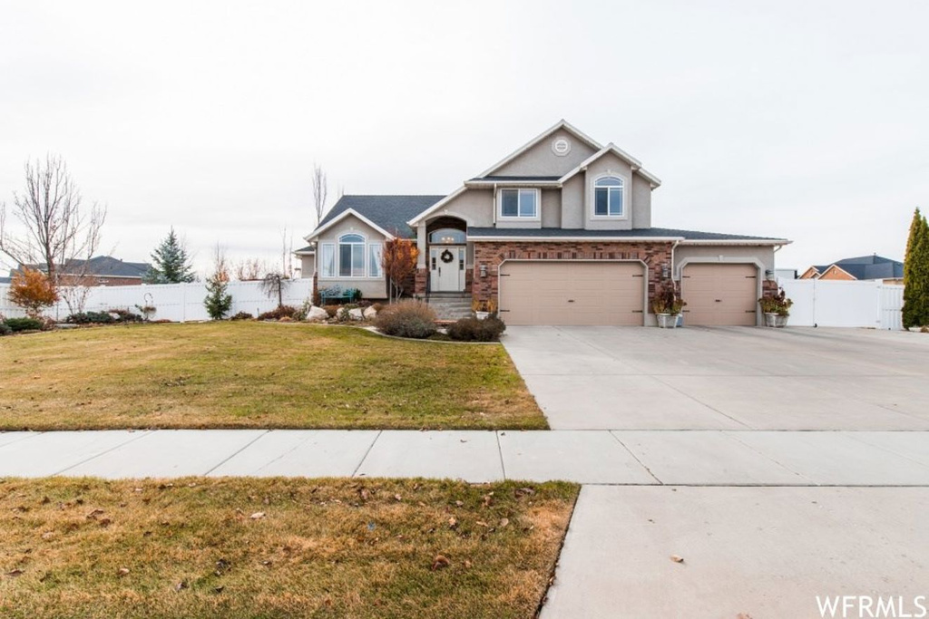 4862 S 5400 W, Hooper, UT 84315