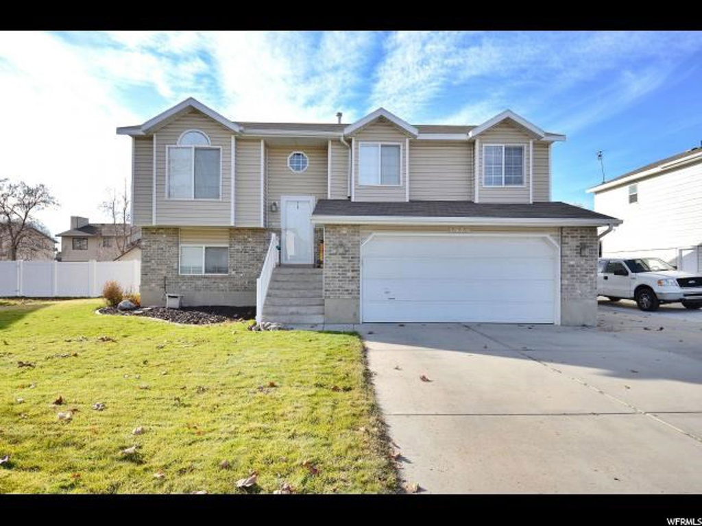 5979 S 2775 W, Roy, UT 84067