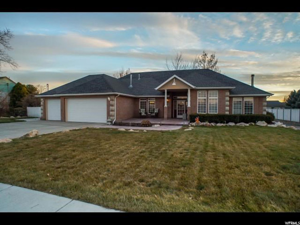 1639 W 700 S, Syracuse, UT 84075