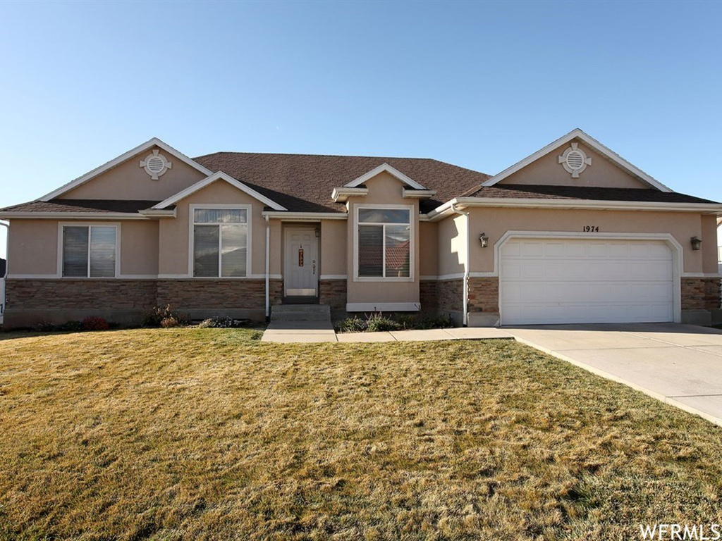 1974 S Chelemes Way E, Clearfield, UT 84015