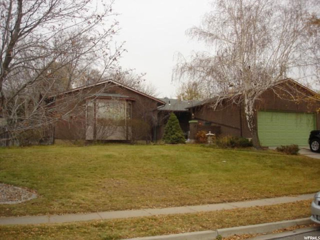 4822 S 800 E, South Ogden, UT 84403