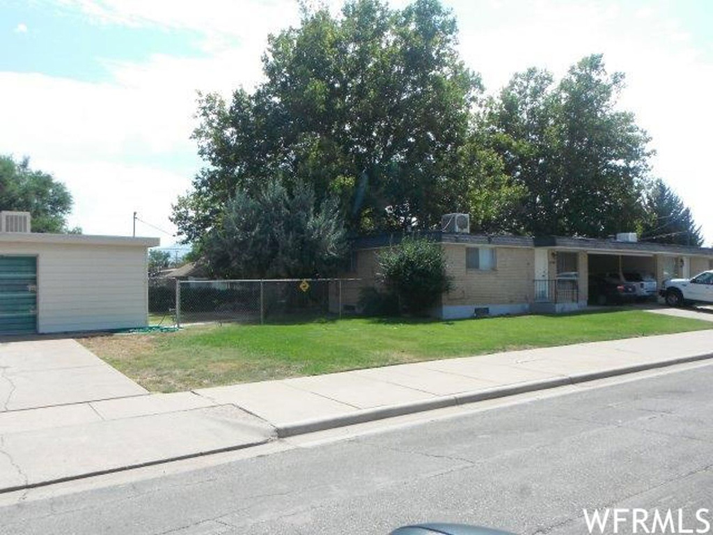 5390 S 2050 W, Roy, UT 84067