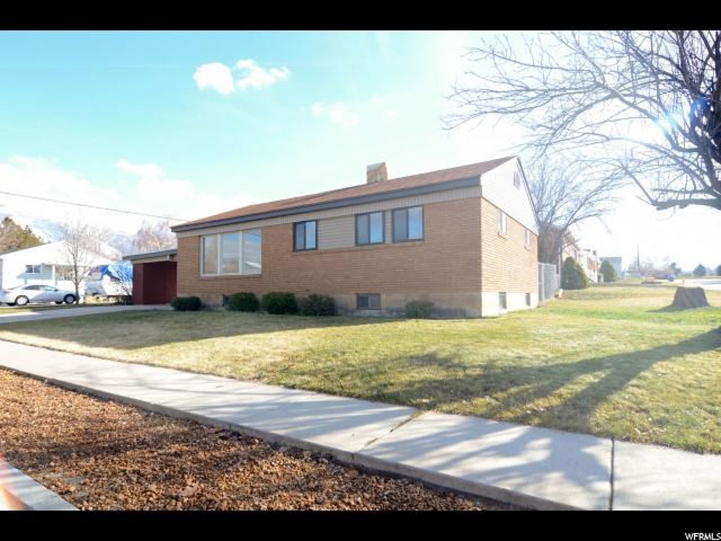 157 E 4400 S, Washington Terrace, UT 84405