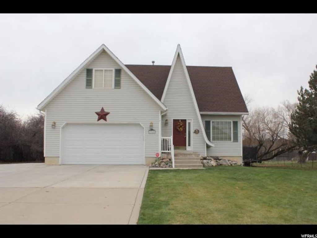 1360 E Cherry Ln, Layton, UT 84040