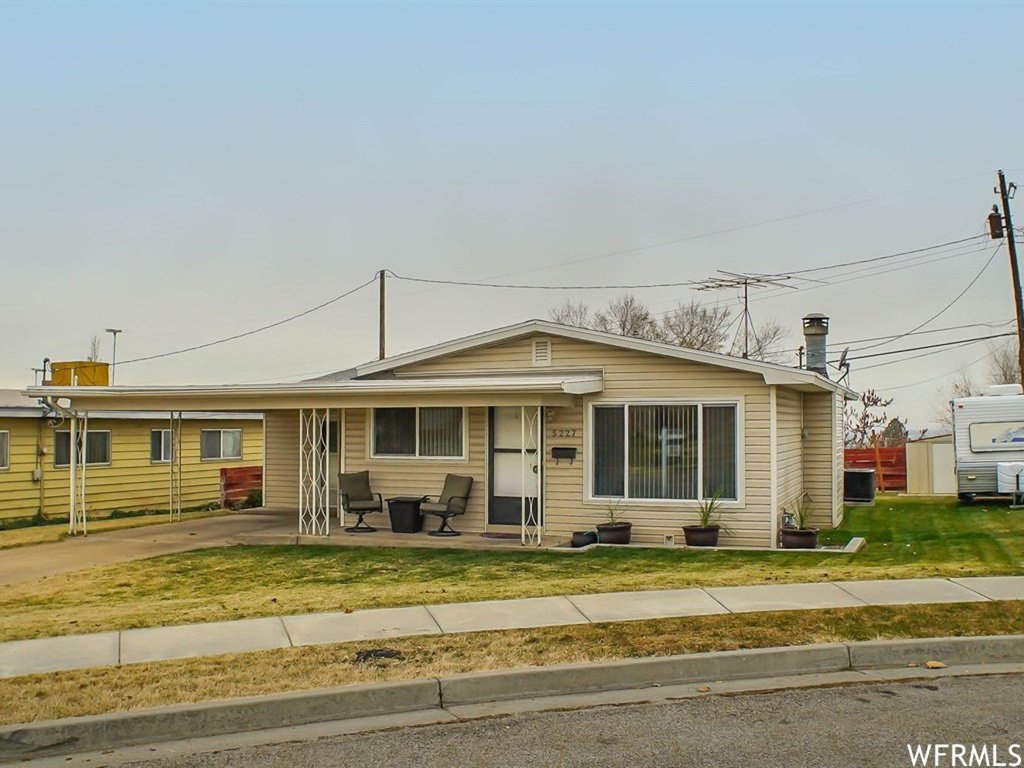 5227 S 2425 W, Roy, UT 84067