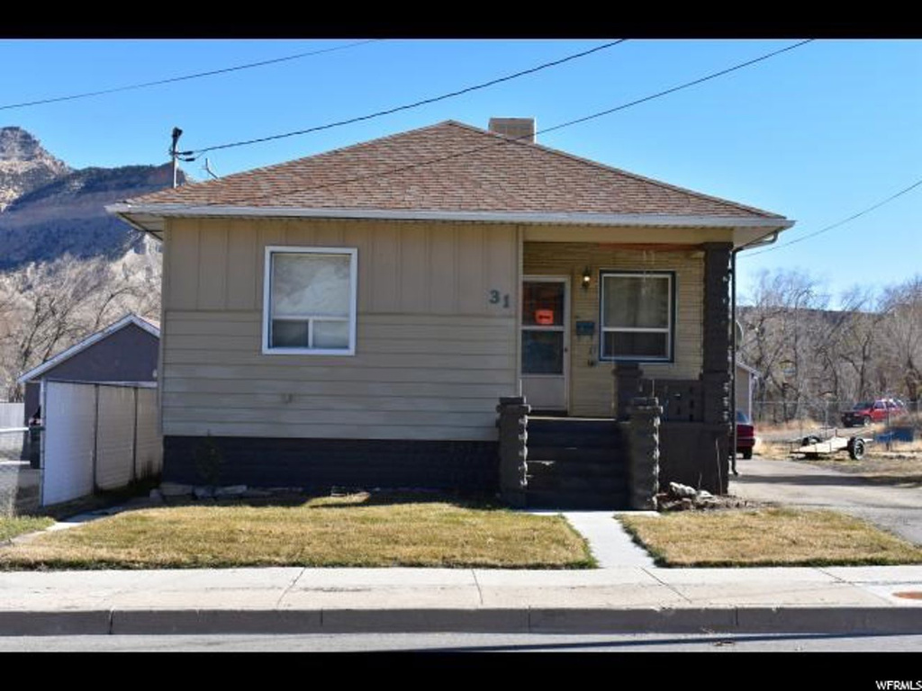 31 Bryner St, Helper, UT 84526