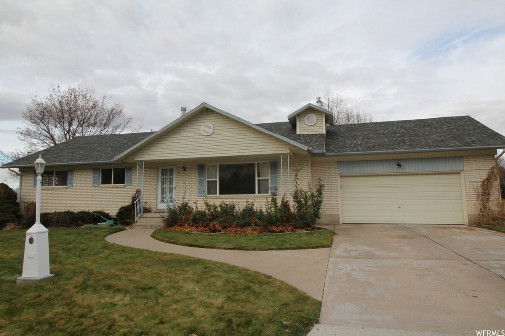 347 S 1000 E, River Heights, UT 84321