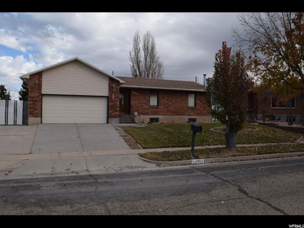 2952 W 5500 S, Roy, UT 84067