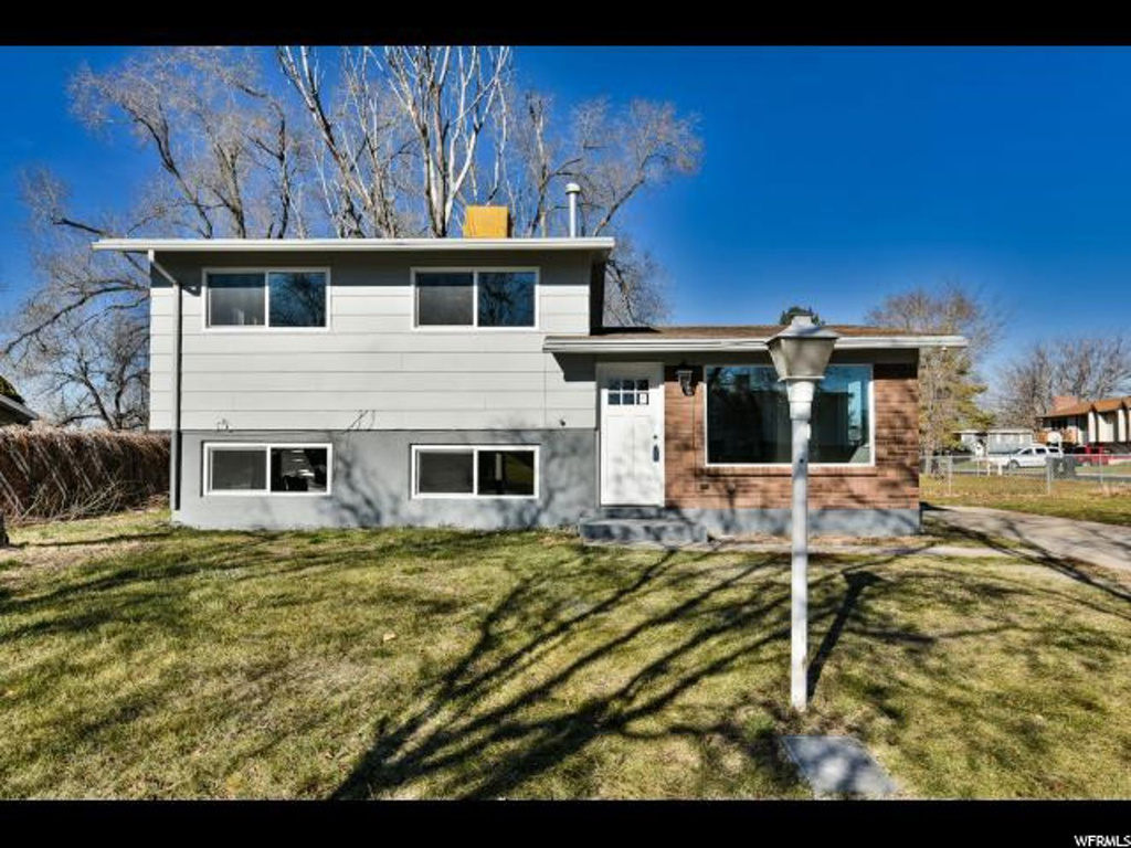 1362 Marilyn Dr, Syracuse, UT 84075