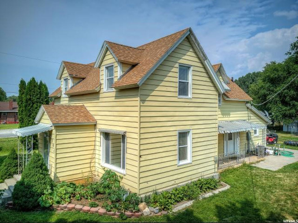290 N 200 E, Wellsville, UT 84339