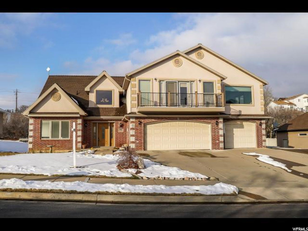 2053 E Deere View Dr N, Layton, UT 84040