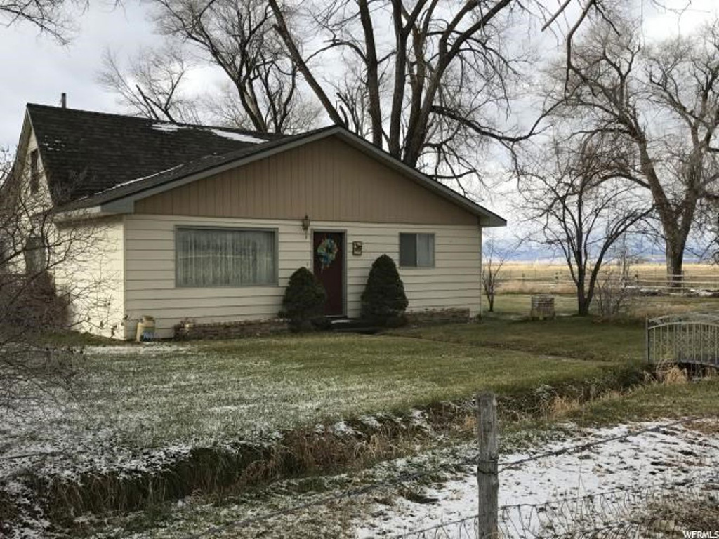 21247 S Simpson Rd, Downey, ID 83234