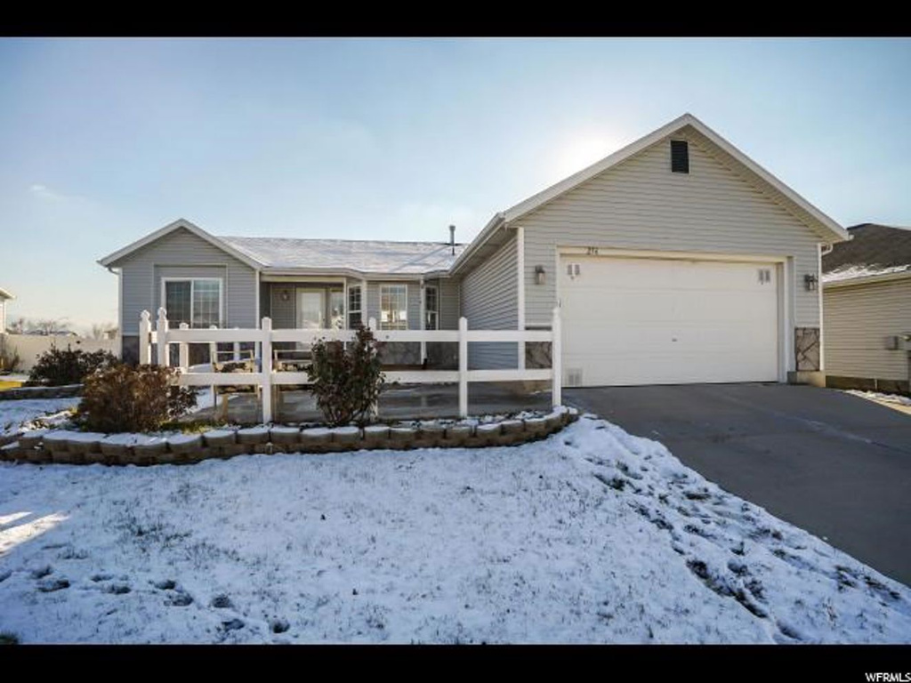 256 E 1450 N, Layton, UT 84041