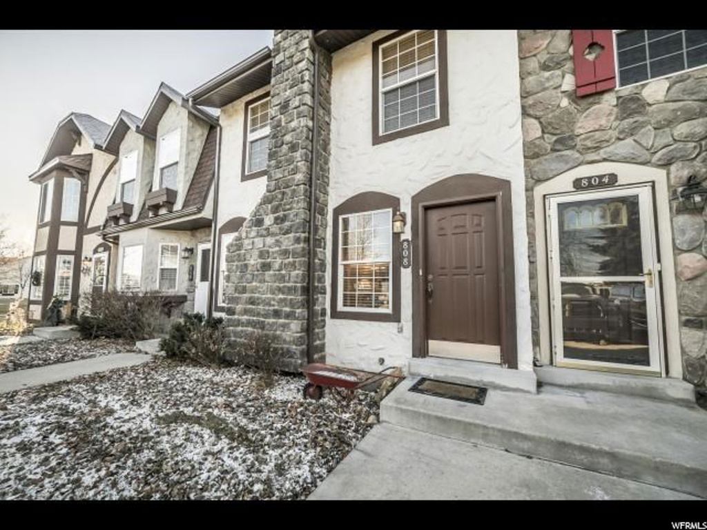 808 E Hamlet Cir N, Midway, UT 84049