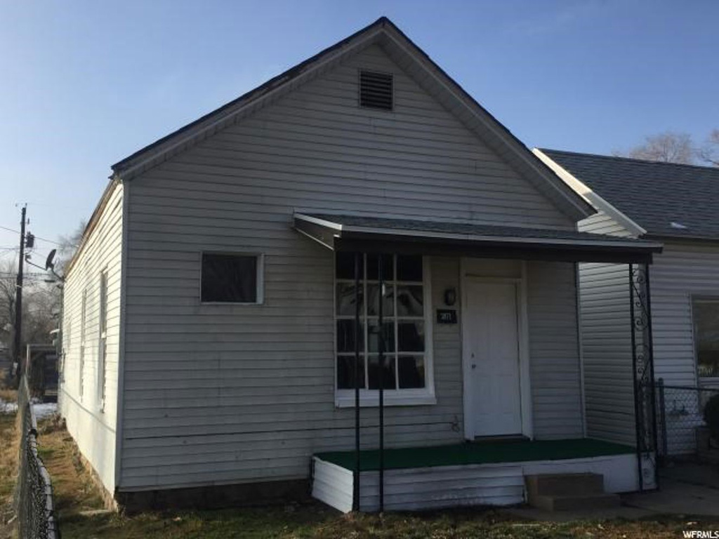 3071 S Porter Ave E, Ogden, UT 84403