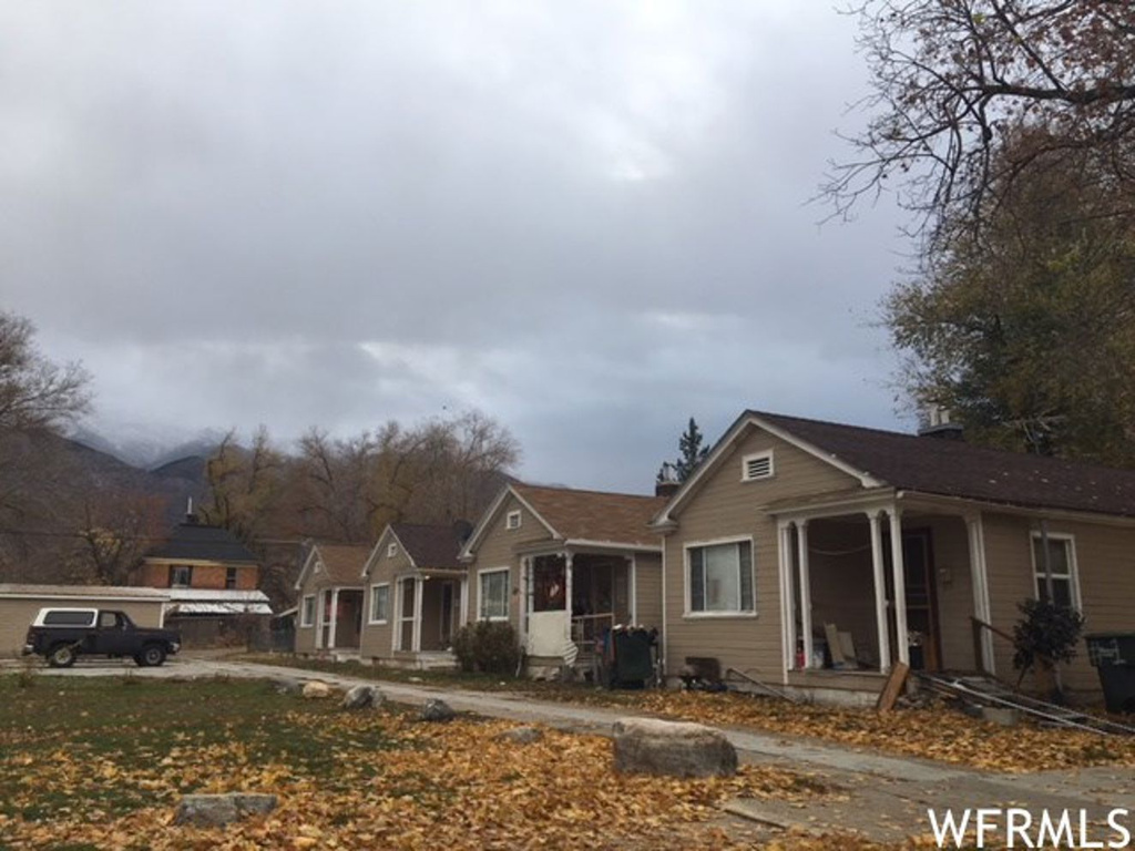 3182 S Adams Ave E, Ogden, UT 84403