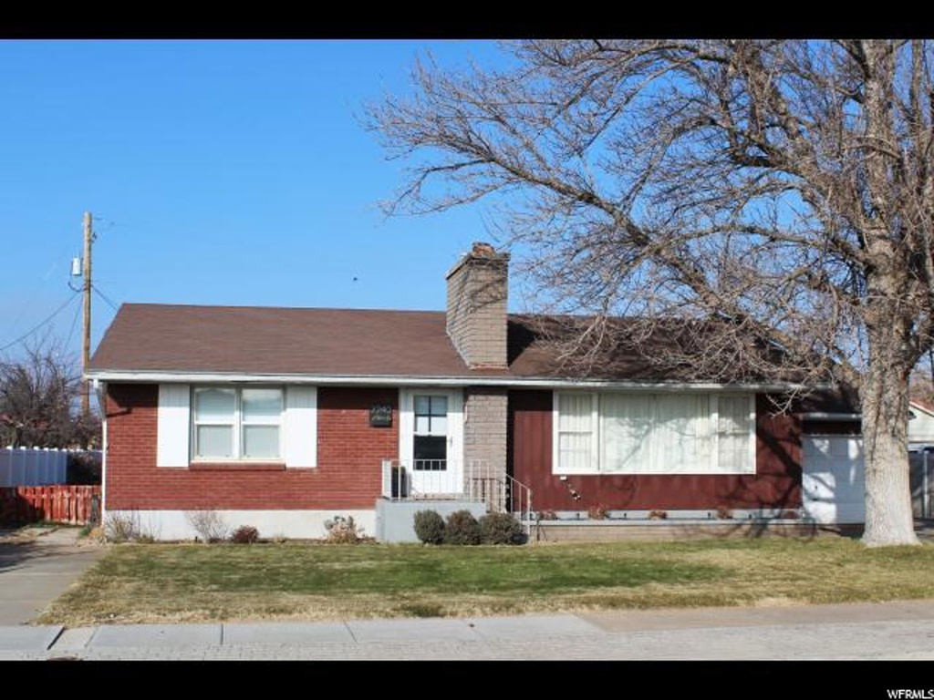 2240 W 5200 S, Roy, UT 84067