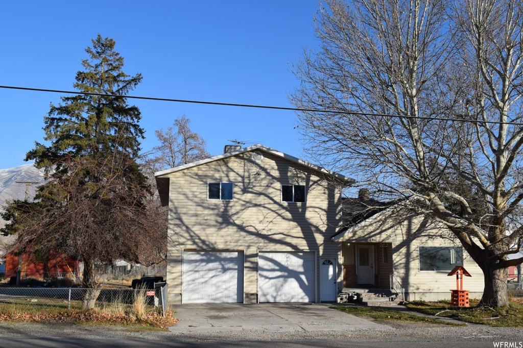 886 N 200 E, American Fork, UT 84003