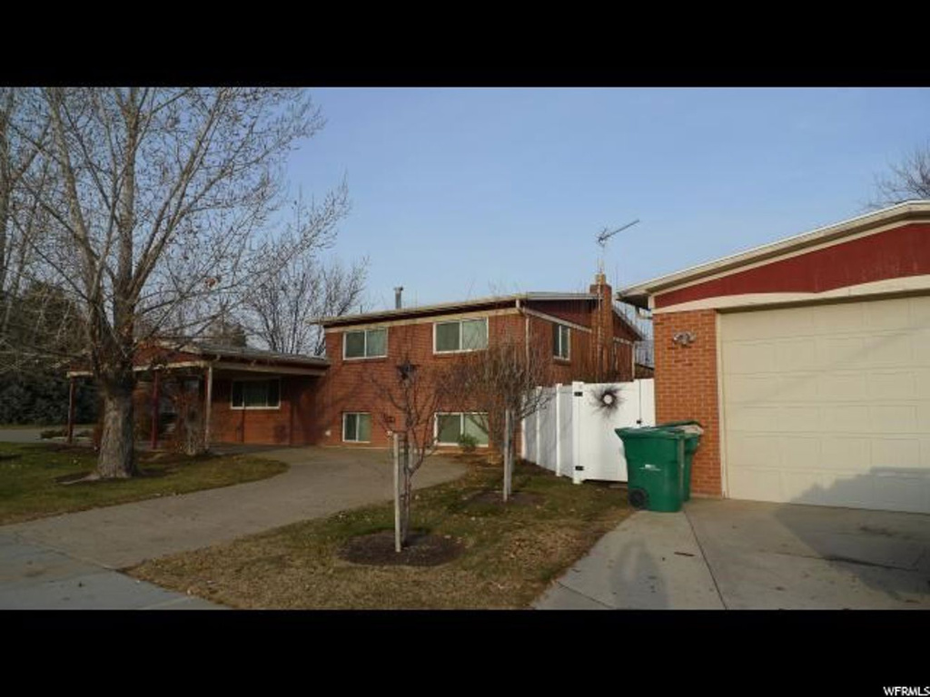824 E Elm St S, Layton, UT 84041