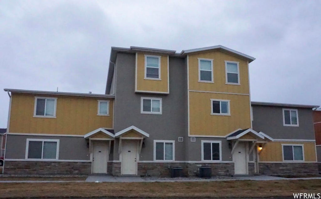 663 N 160 E, Vineyard, UT 84058