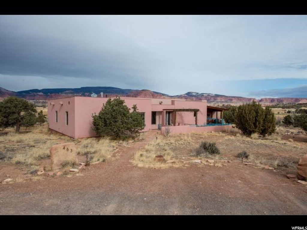 463 E Red Ridge Rd S, Torrey, UT 84775