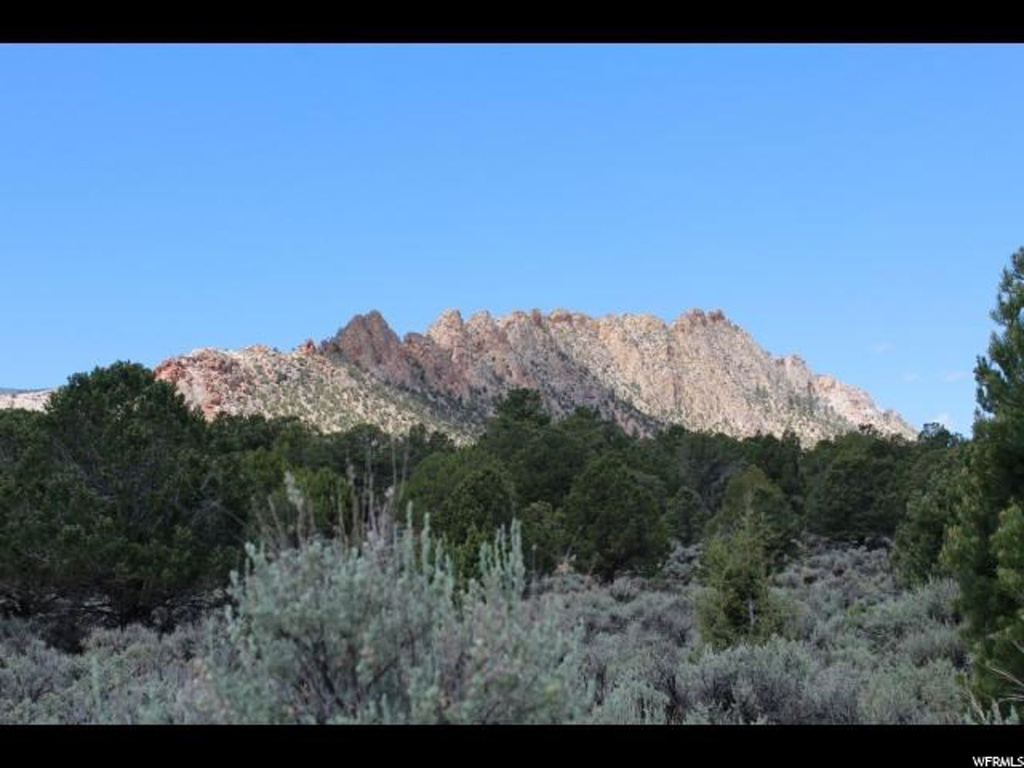 2 Sr 117, Grover, UT 84773