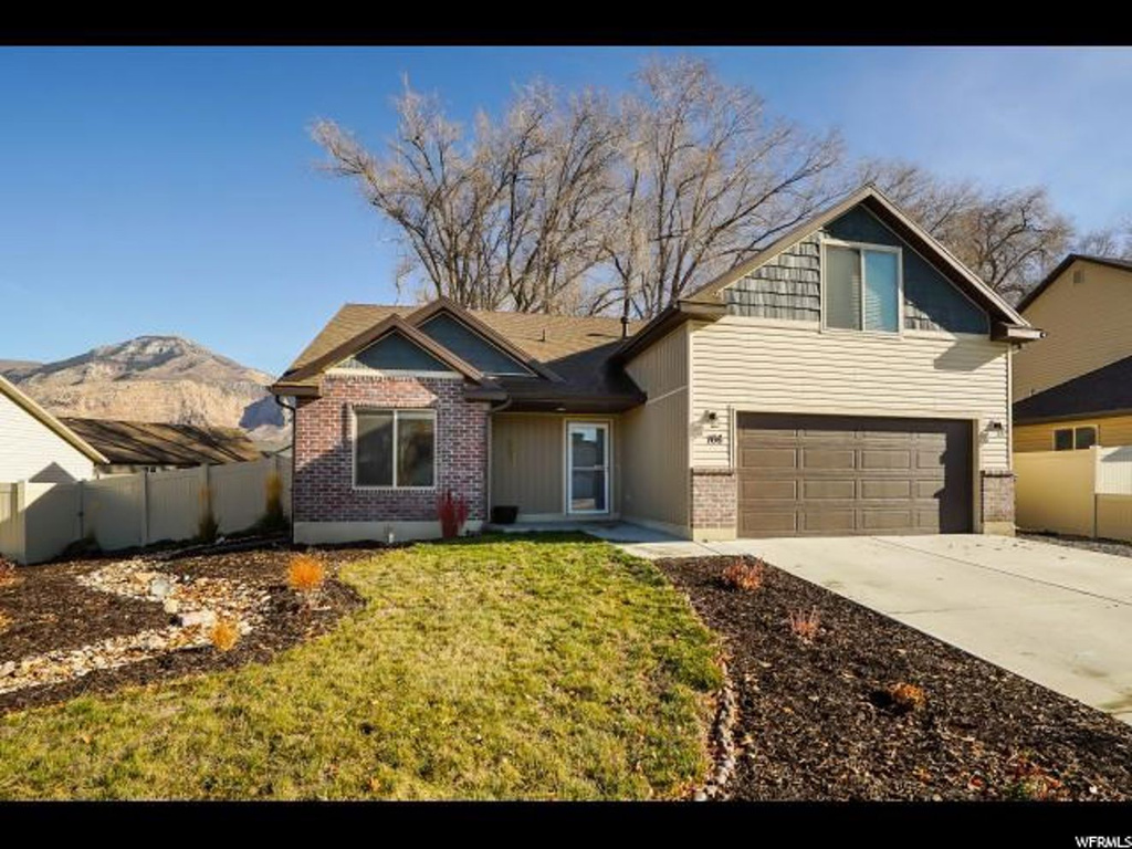 166 S Century Dr, Ogden, UT 84404